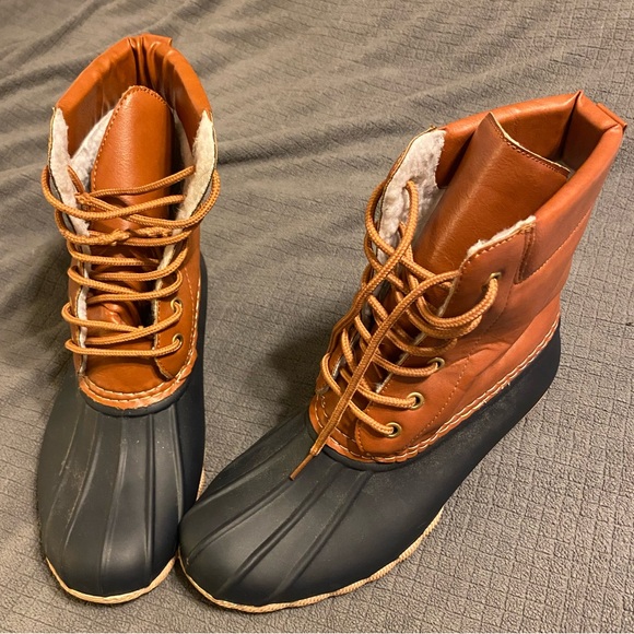 Duck Boots - Picture 4 of 4